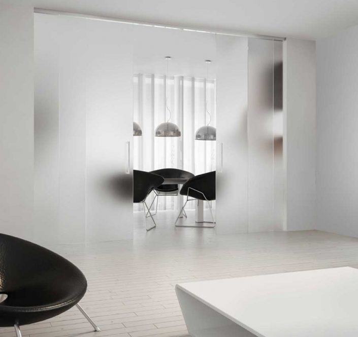 divisorio-SOLOVETRO-SLIDE-FAST50-FS–4-ante-in-vetro-sat_bianco-extrachiaro